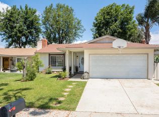 5711 E Bloomfield St, Simi Valley, CA 93063