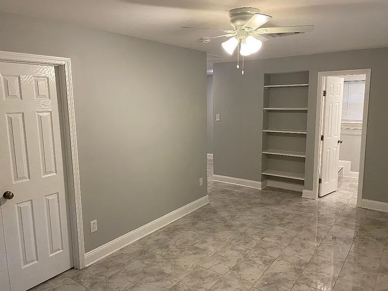 10451 N Essex Dr — Photo 15