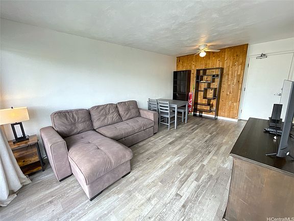 2nd image of 1909 Ala Wai Blvd APT 1003
