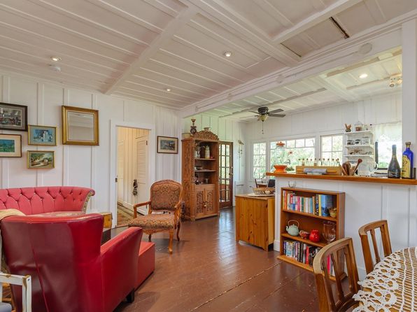 32 Midway Ln, Fairfax, CA 94930