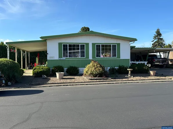 4347 Essex St SE, Salem, OR 97317