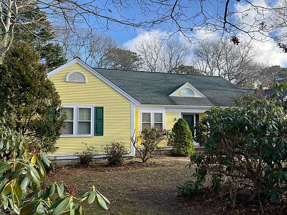 3rd image of 14 Myrica Ln