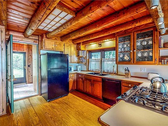 5th image of 10465 E Bluff Dr