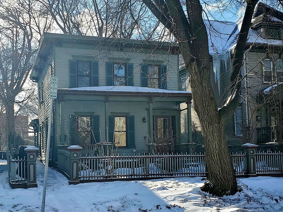 1st image of 314 Hawley Ave Floor 1