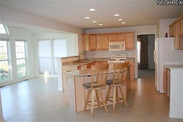 3rd image of 37942 Stoney Lake Dr