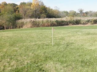 855 Neil Ct, Wauconda, IL 60084