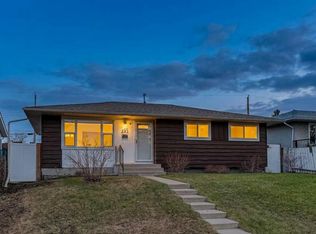 727 Macleay Rd NE, Calgary, AB T2E 5Z9