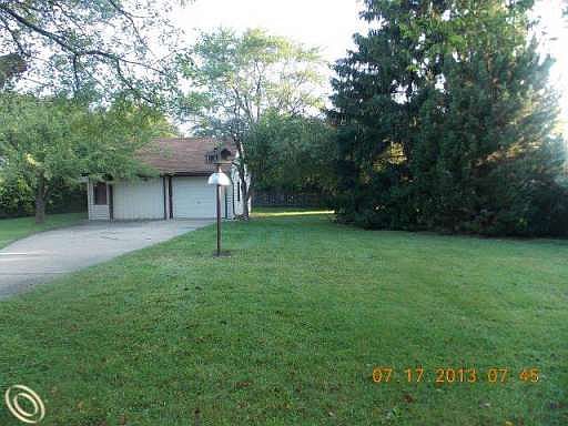 3rd image of 18447 Meier St