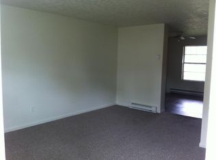 989 Somerset Dr APT 6, Miamisburg, OH 45342