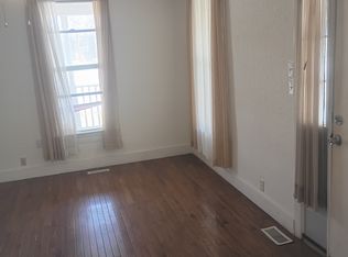 310 S Gold St APT 1, Paola, KS 66071