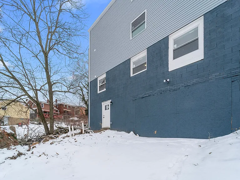 2616 Shawhan Avenue — Photo 17