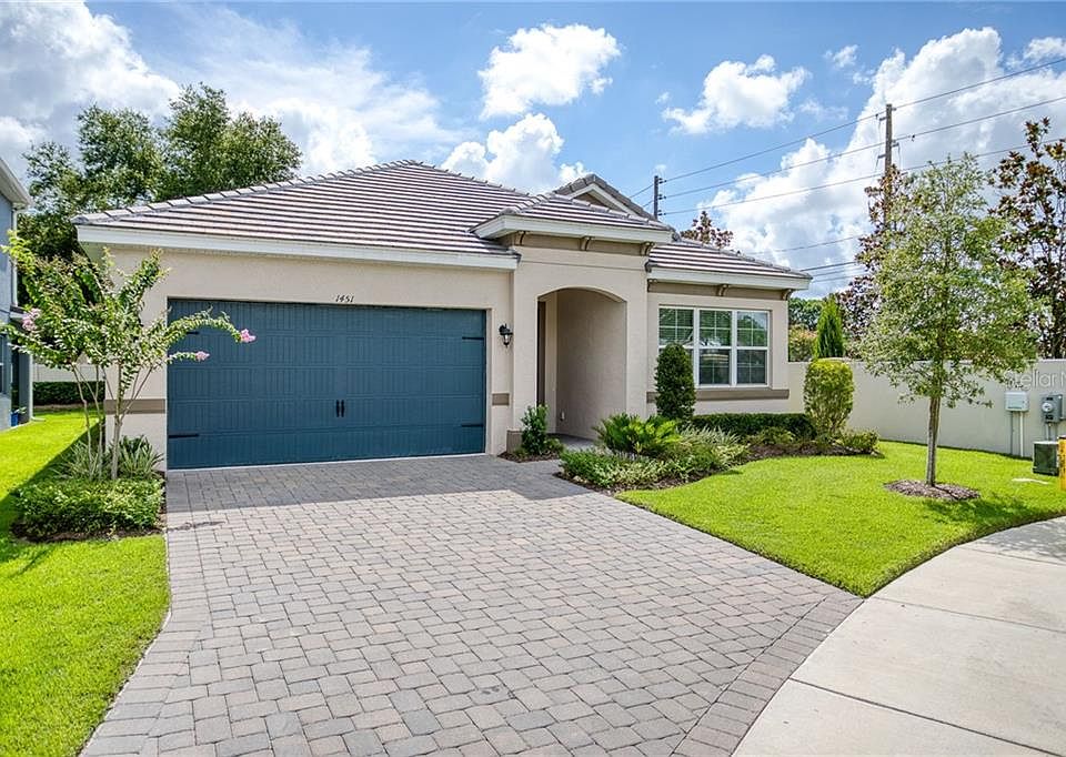 1st image of 1451 Lake Florence Way
