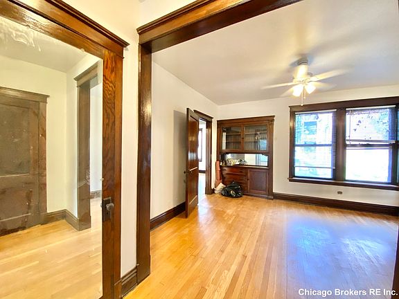 5th image of 1208 W Montana St #1