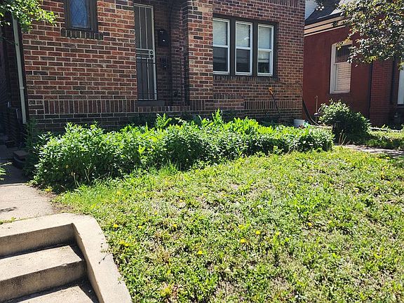 2nd image of 440-442 N Clarkson St
