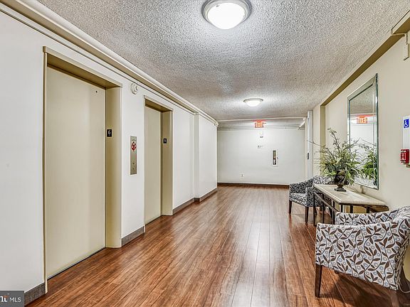 3rd image of 6621 Wakefield Dr APT 709