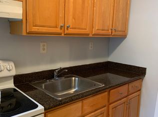 1202 S 16th St FL 2, Philadelphia, PA 19146