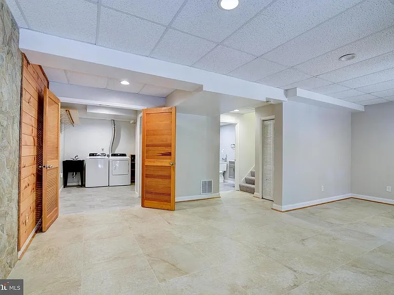 6341 Buffie Ct — Photo 29