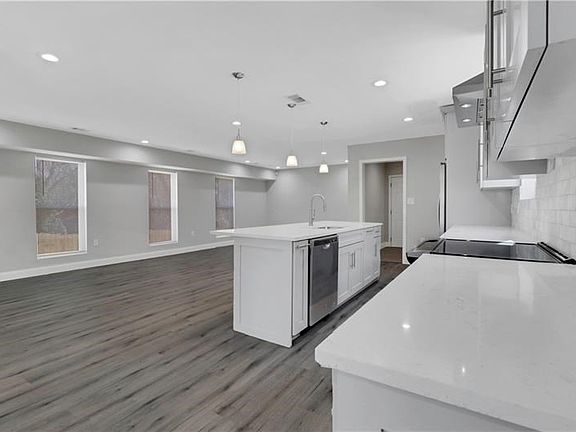 2nd image of 1431 Andrews St NW
