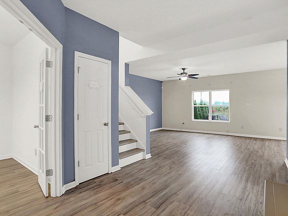 4th image of 11833 Fawn Crest Dr