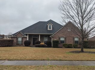 1814 Bayou Bend Dr, Bossier City, LA 71111