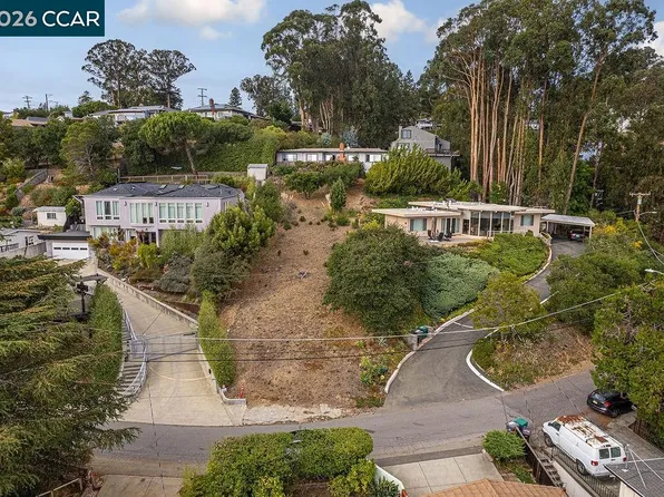 4445 Arcadia Ave, Oakland, CA 94602