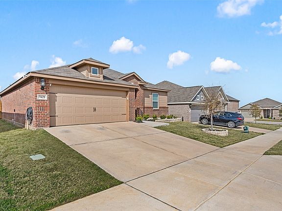 3rd image of 7621 Duck Bay Rd