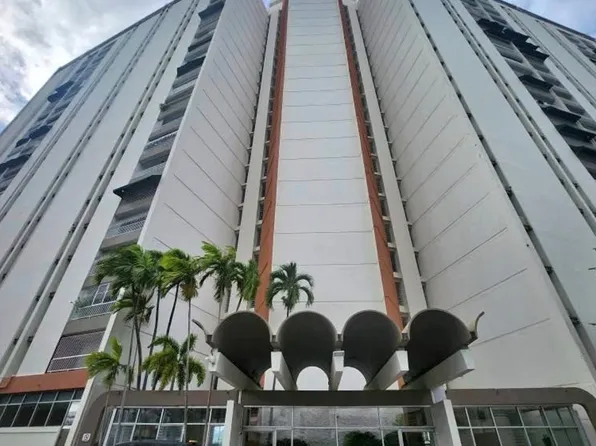 558-652 Calle Sgto Luis Medina Cond El Segovia, San Juan, PR