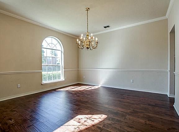 5th image of 2109 Texas Ash Dr