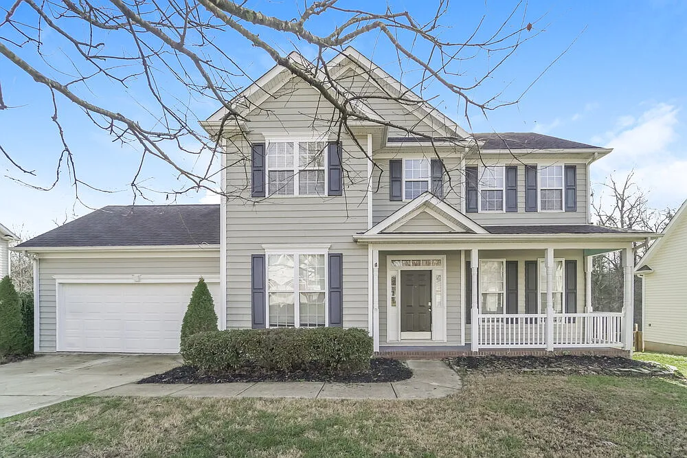 4 bed, 2.5 bath, 1746 sqft, $2,125 — Photo 1