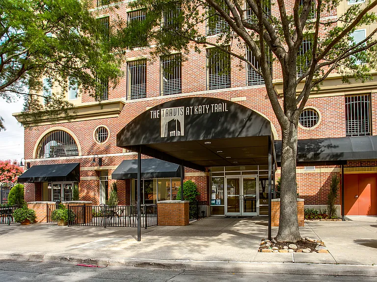 4611 Travis St #801B — Photo 20