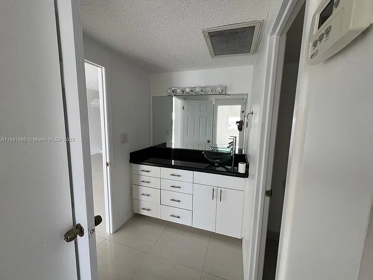 500 Bayview Dr #620 — Photo 41