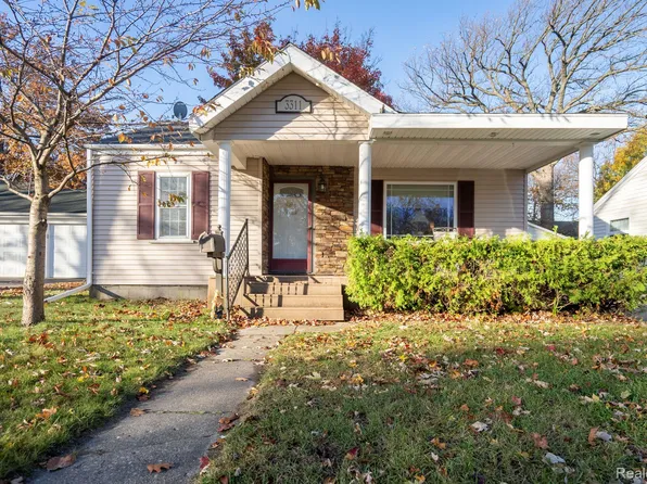 3311 Elk St, Port Huron, MI 48060