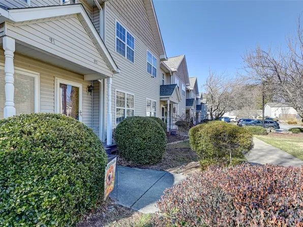 93 Stafford Ct, Fletcher, NC 28732