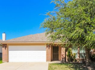 824 San Felipe Trl, Haslet, TX 76052