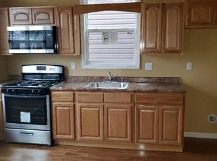 147 Hobson St, Newark, NJ 07112