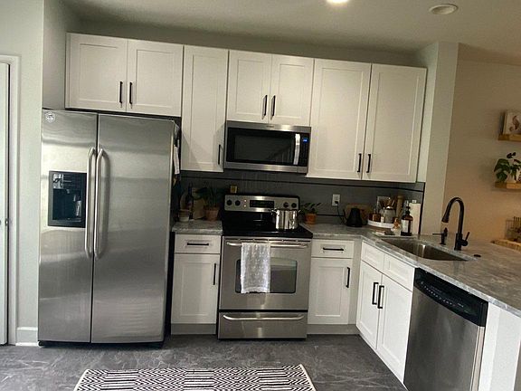 2nd image of 6530 Arching Branch Cir