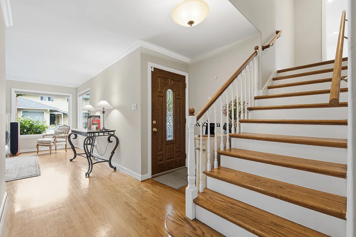 Building Photo - 1078 Marcussen Dr