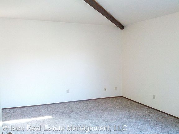 4th image of 2000 W Lincoln Ave APT 17