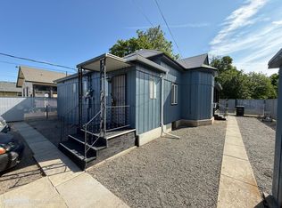 704 N Naches Ave, Yakima, WA 98901