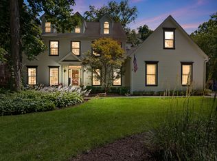 7541 Bittersweet Dr, Gurnee, IL 60031