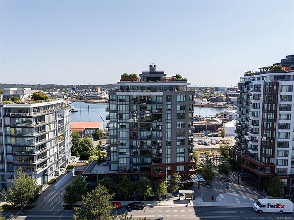 2nd image of 369 Tyee Rd #705
