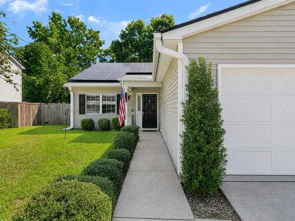 110 Creek Bend Dr, Summerville, SC 29485