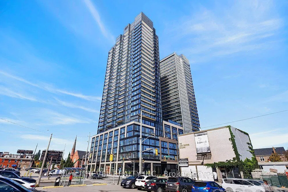 2 bed, $2,285 — Photo 1