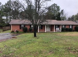 411 Shawnee Dr, Columbia, TN 38401