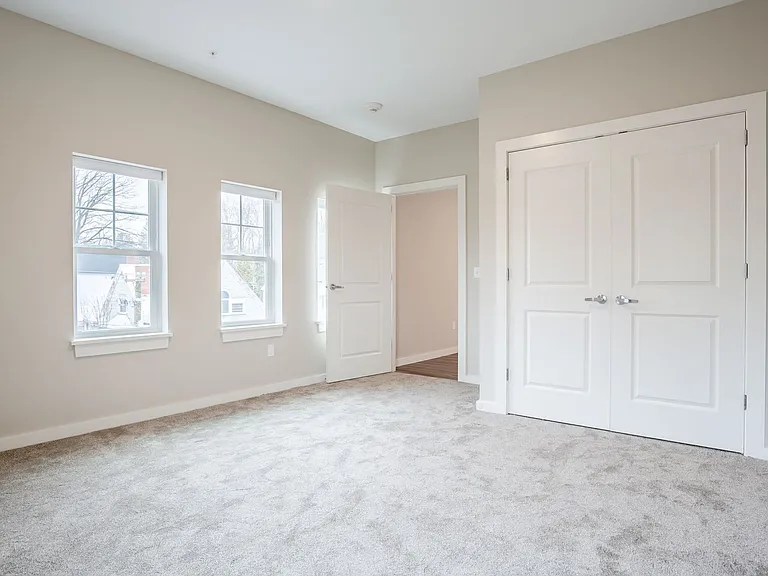 Fallview on Main- 186 Main Street — Photo 19