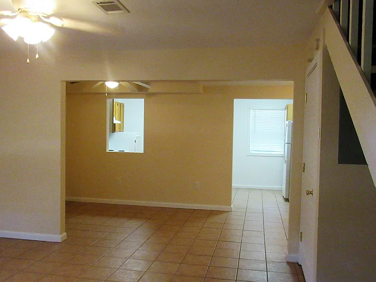 134 Saint John Ave — Photo 4