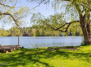 8 Heberts Cv, Monterey, MA 01245