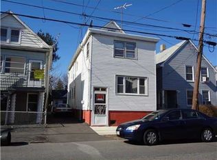 529 Penn St, Perth Amboy, NJ 08861