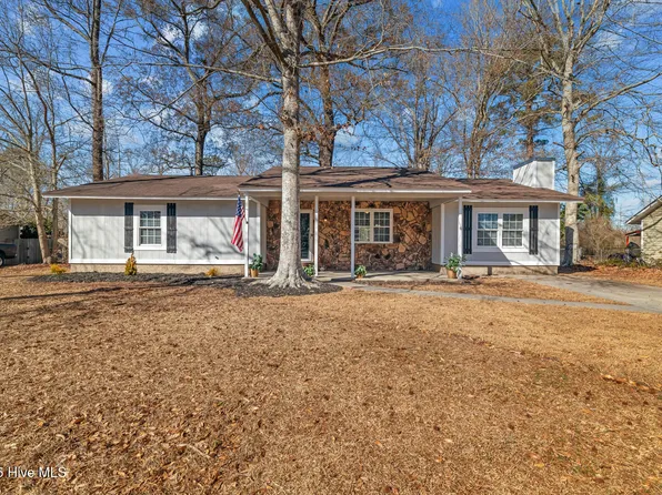 195 Winter Place, Jacksonville, NC 28540