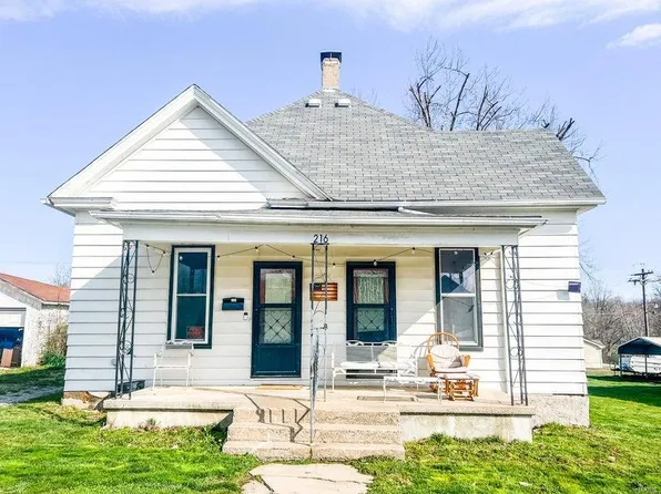 216 E Marion St, Paris, MO 65275